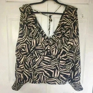 Reitman's Signature Plus Size V-Front &  Back Polyester Ruffle Blouse Size 2x